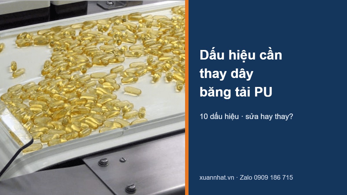 Dây băng tải PU Chiorino màu trắng có biên chắn, kèm chữ dấu hiệu cần thay dây băng tải PU